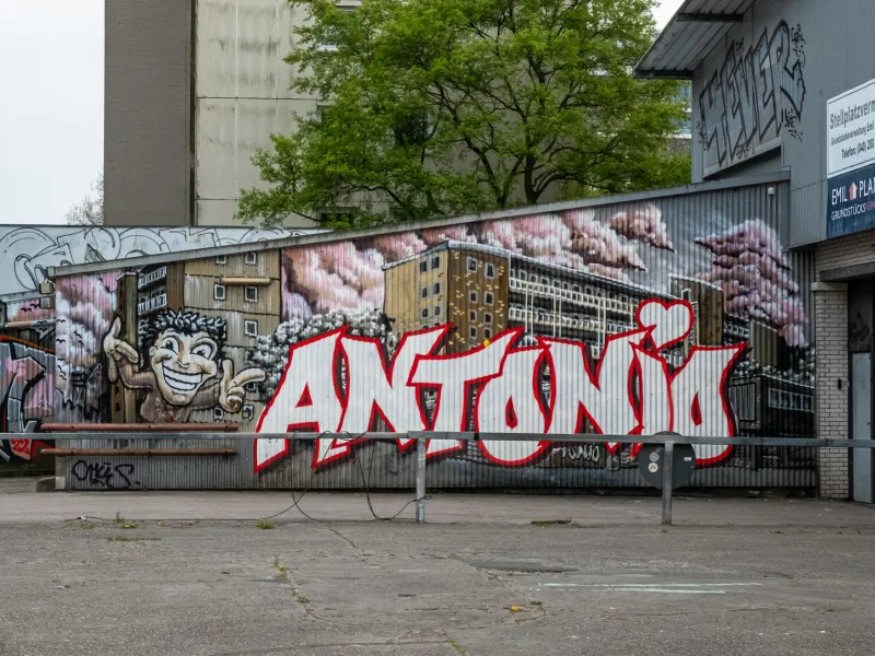 Walls of Contention: The Murals That Divide Modern Britain